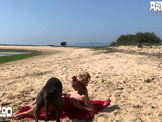 Zoofilia en público xxx